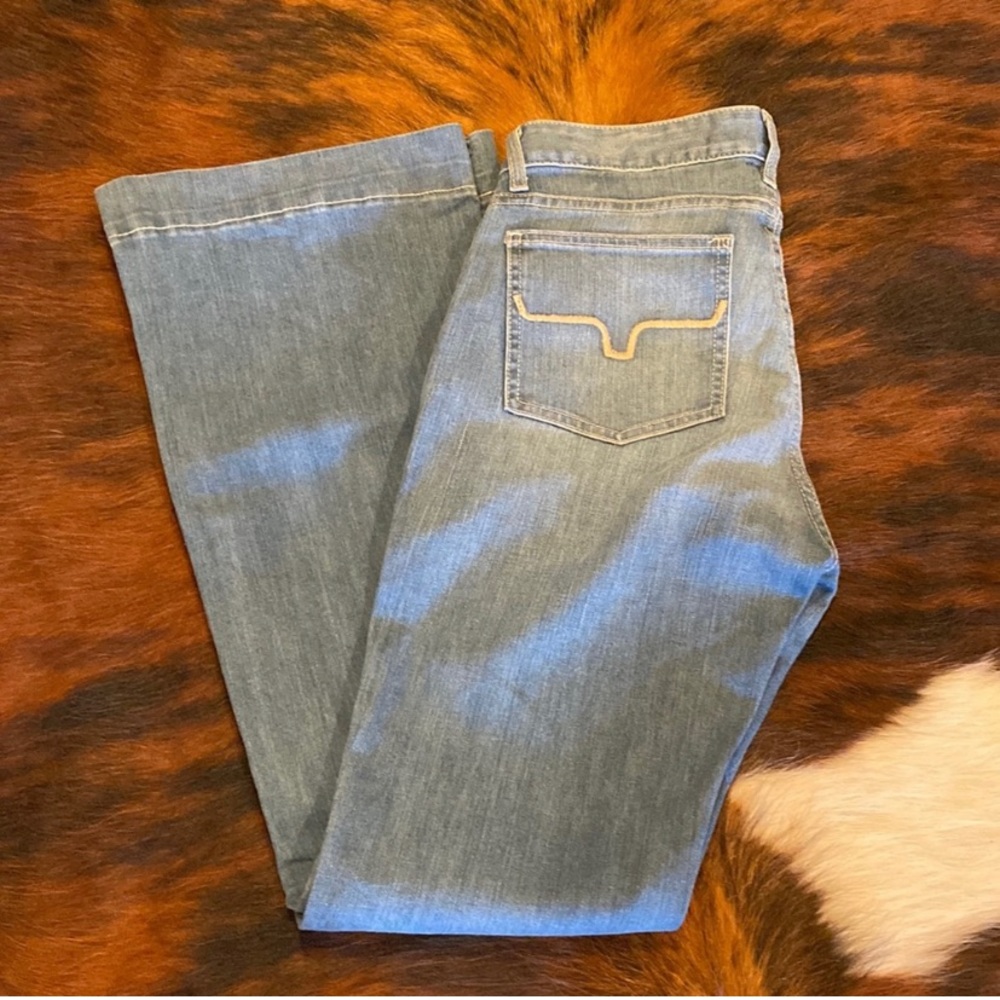 Kimes Ranch Lola SoHo Fade Jeans Size 6x32